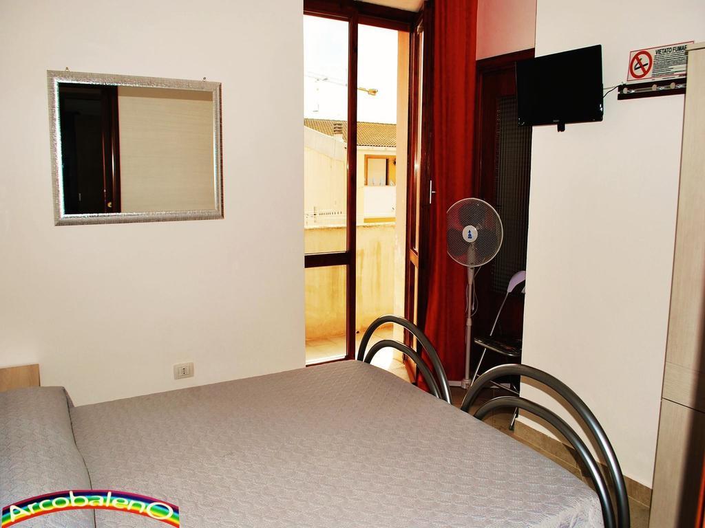 Bed and Breakfast Il Nuovo Arcobaleno Alghero Exterior foto