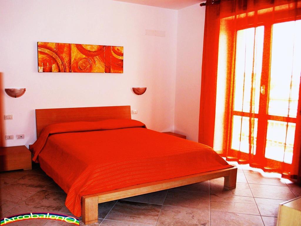 Bed and Breakfast Il Nuovo Arcobaleno Alghero Zimmer foto